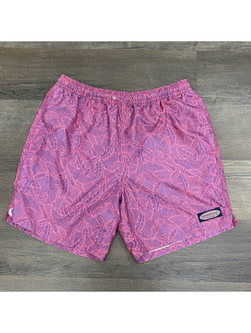 Vineyard Vines Men's S Pink Blue Leaf Print Swim Trunks Board Shorts Beach Wear